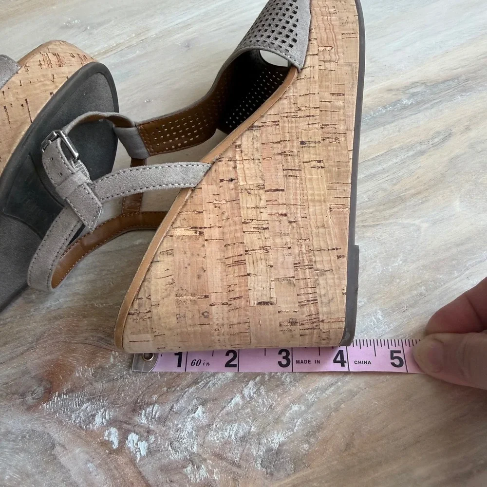 Franco Sarto gently used